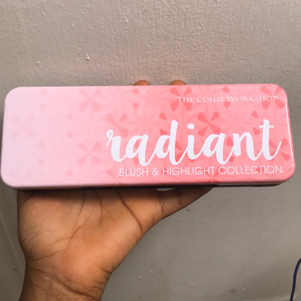 Blush/ highlight palette